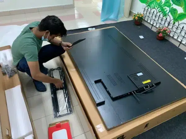 sekolah-kebangsaan-pendidikan-khas-perlis-interactive-smartboard-002
