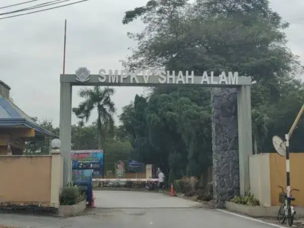 sekolah-menengah-pendidikan-khas-vokasional-shah-alam-interactive-smartboard-001