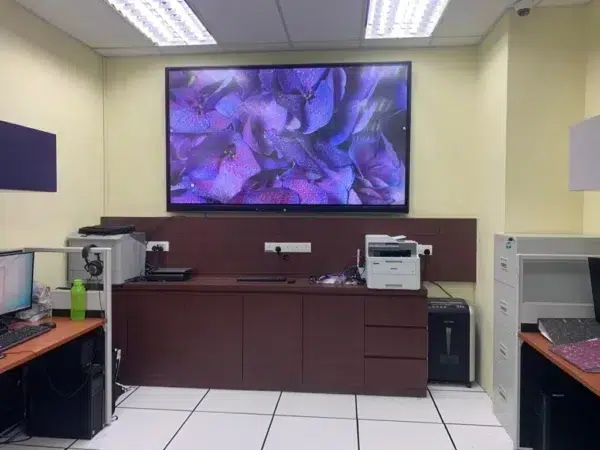 semboyan-diraja-malaysia-interactive-smartboard-010
