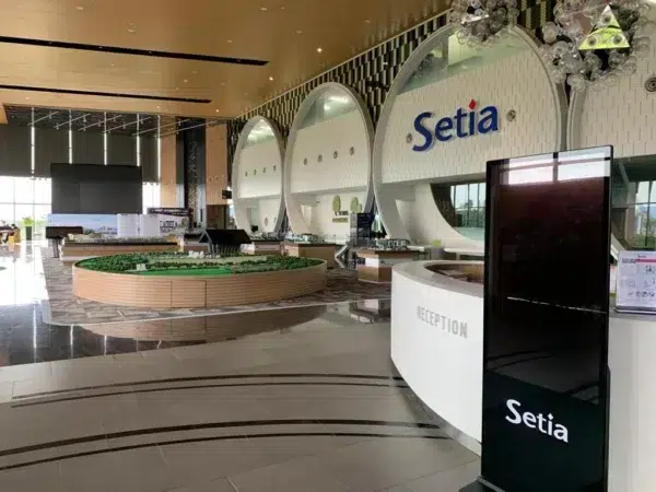 setia-eco-hill-digital-signage-floor-standing-kiosk-008
