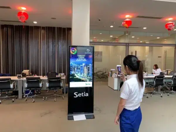 setia-kl-eco-city-sdn-bhd-touchscreen-floor-standing-kiosk-003