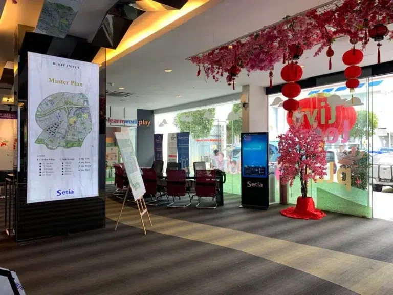 Touchscreen Floor Stand Kiosk For Bukit Indah Setia Sales Gallery setia sales galleria bukit indah touchscreen floor standing kiosk 005