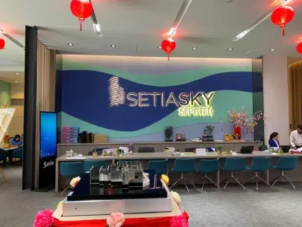 setia-sky-seputeh-bangsar-touchscreen-floor-standing-kiosk-001