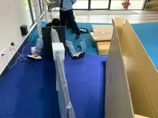setia-sky-seputeh-bangsar-touchscreen-floor-standing-kiosk-006