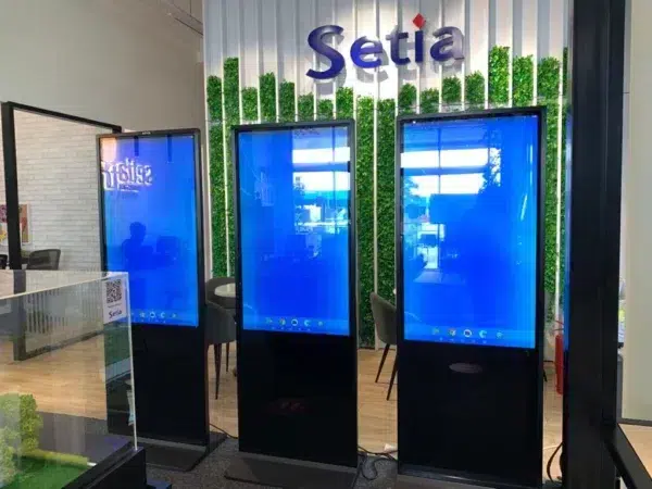 setia-warisan-tropika-sales-galleri-touchscreen-floor-standing-kiosk-001