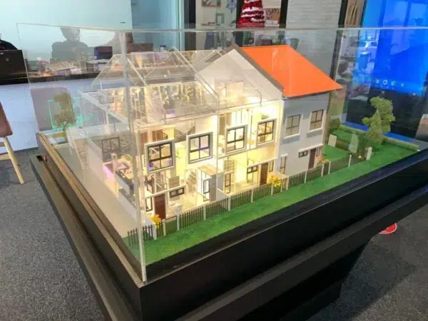 setia-warisan-tropika-sales-galleri-touchscreen-floor-standing-kiosk-005