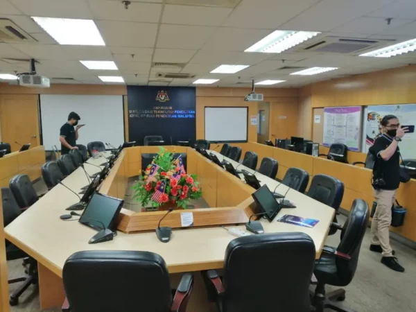 Video Conferencing System for Bahagian Sumber dan Teknologi Pendidikan (BSTP) Bukit Kiara, Kuala Lumpur 2022- Complete Solution