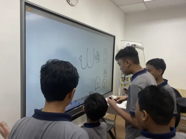 smartboard-65inch-stabd(black)-cyberjaya-selangor-002