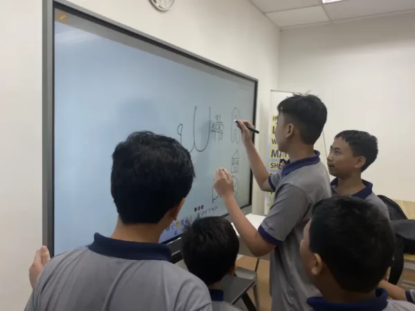 smartboard-65inch-stabd(black)-cyberjaya-selangor-003