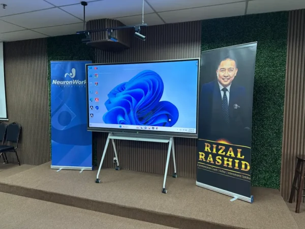 smartboard-86-neuronworks-arvia-006