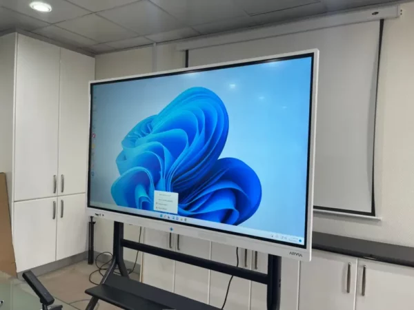 smartboard-arv-100-65-selia-selenggara-selangor-008