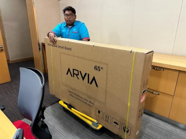 smartboard-arv-100-65inch-camera-arv-1000b-kaf-investment-bank-berhad-003