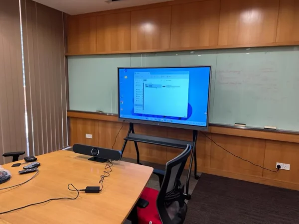 smartboard-arv-100-65inch-camera-arv-1000b-kaf-investment-bank-berhad-008