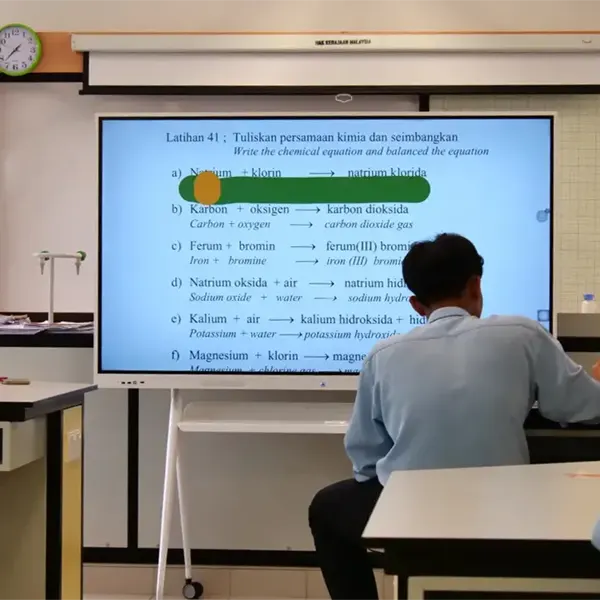 Enhancing Education with Smartboards Solution