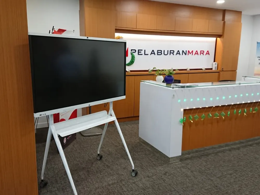 Interactive Smartboard for Pelaburan MARA Berhad (PMB) 2022 – Complete Solutions