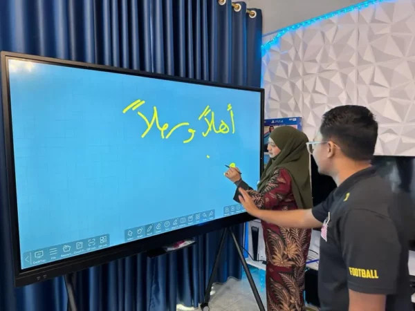 smartboard-arv100-65-smk-kualakrai-temerloh-004