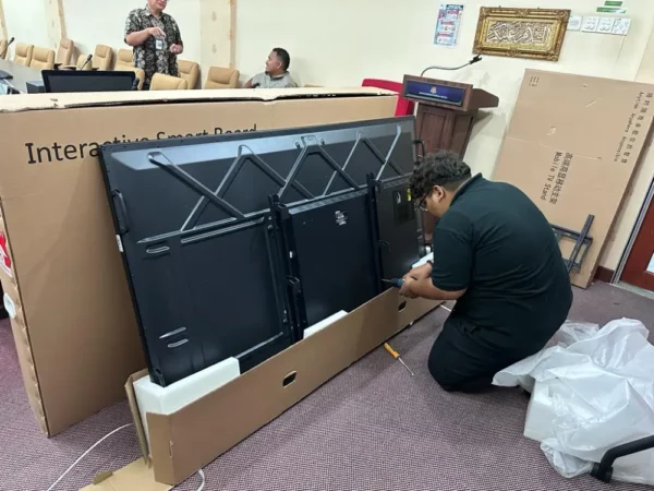 smartboard-arv100-75-kolej-komuniti-kepala-batas-008