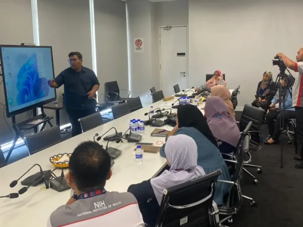 smartboards arv100 academy medicine arvia israk solutions