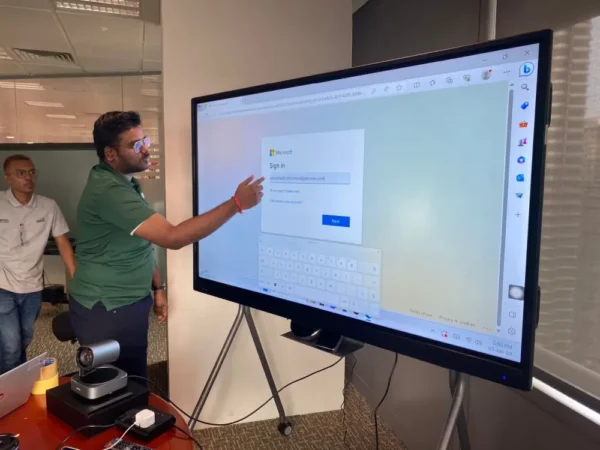 smartboard-arv100-petronas-001