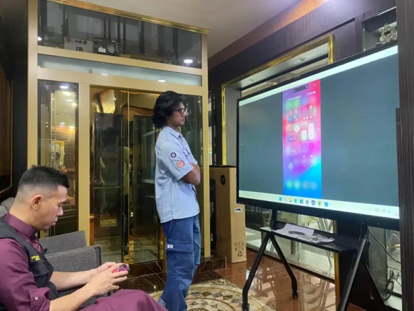smartboard arv100 zahafiz travel arvia israk solutions