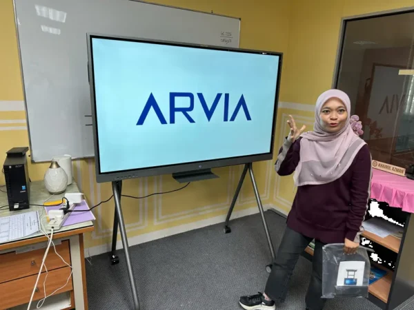 smartboard-arv200-65-SMK-Putrajaya-Presint-11-(1)-002
