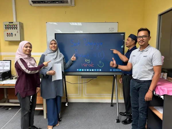 smartboard-arv200-65-SMK-Putrajaya-Presint-11-(1)-003