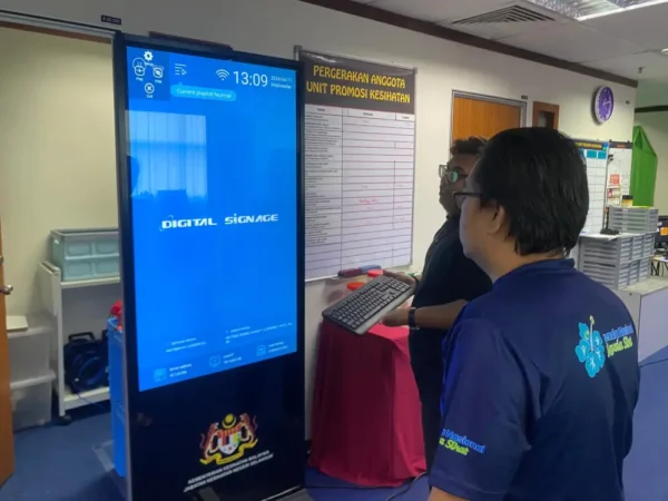 smartboard-arv200-75-kiosk-flr103-55-JKN-005