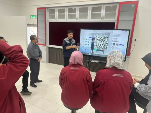 smartboard kptm kuantan arvia solutions israk solutions