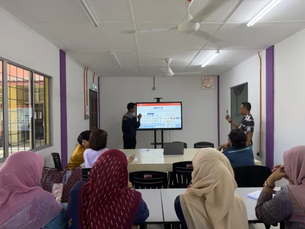 smartboard smk inanam arvia solutions israk solutions