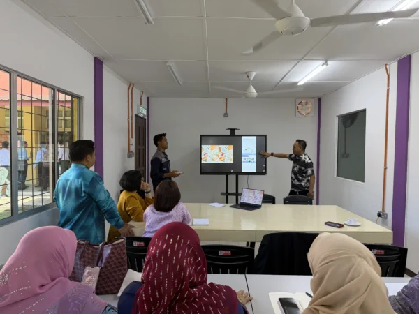 smartboard smk inanam arvia solutions israk solutions