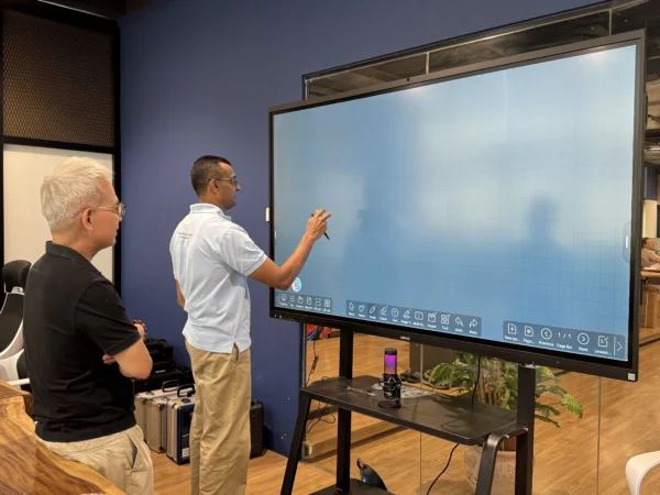 smartboard wise pro sdn bhd arvia solutions israk solutions