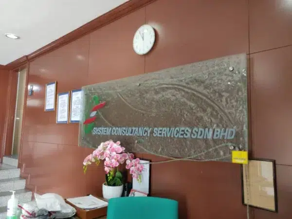 system-consultancy-services-interactive-smartboard-001