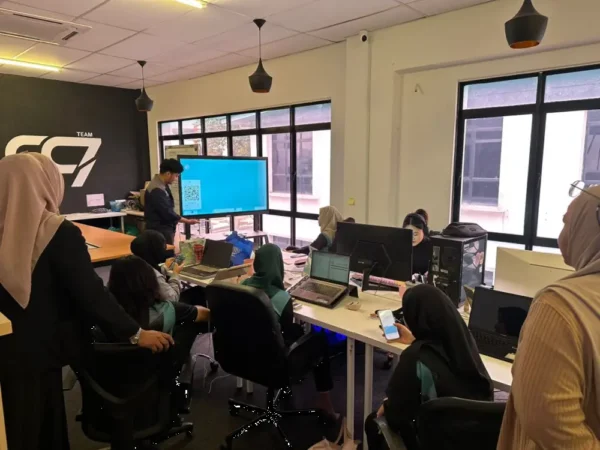 ai smartboard team cc7 israk solutions arvia solutions