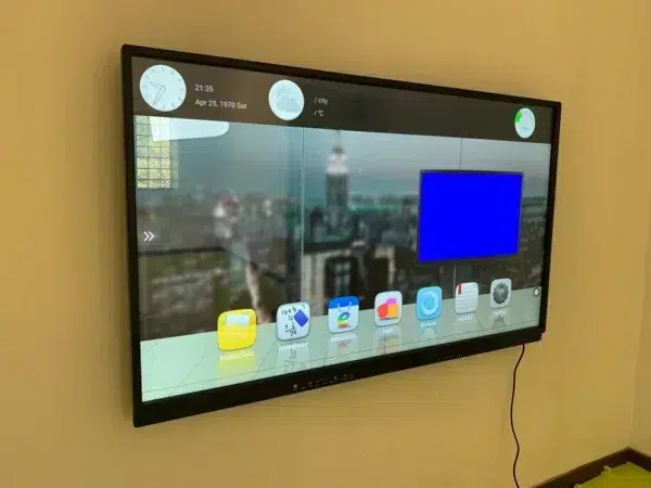 the-hungry-caterpillar-interactive-smartboard-008
