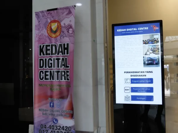 touch-screen-floor-standing-kiosk-kulim-hi-tech-park-006