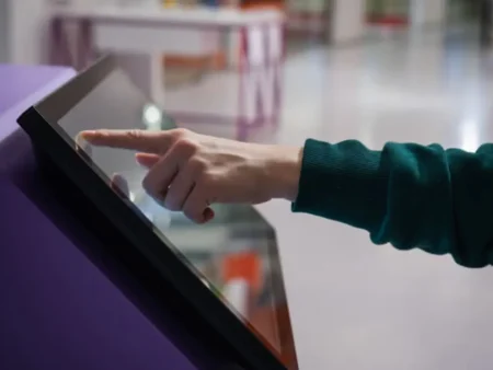 touchscreen solution arvia israk