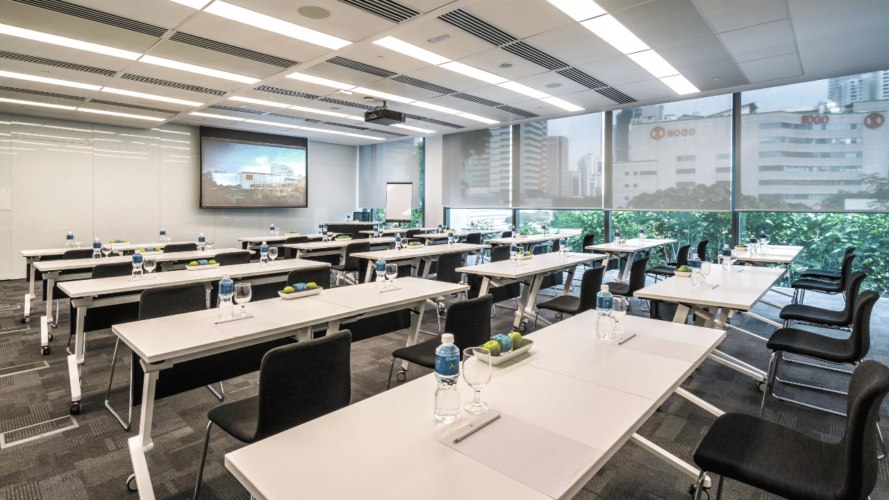 Elevating Tuition And Training Excellence With Arvia Smartboards By Israk Solutions Sdn. Bhd. tuition-smartboard-1
