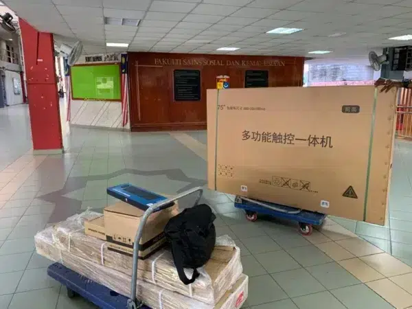 universiti-kebangsaan-malaysia-ukm-bangi-installation-interactive-smartboard-006
