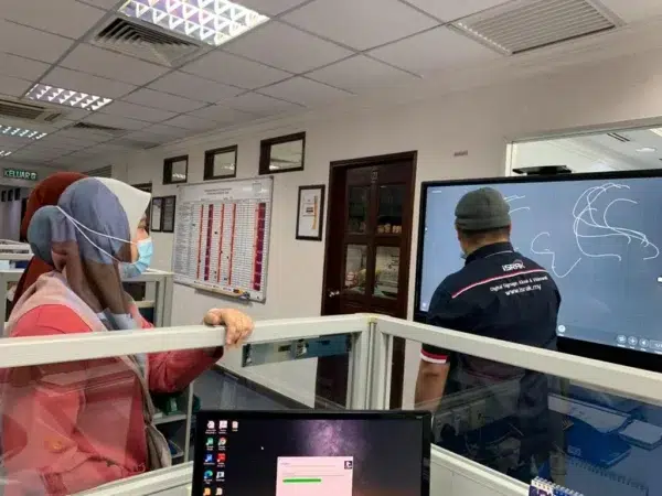 universiti-kebangsaan-malaysia-ukm-chanselor-installation-interactive-smartboard-006
