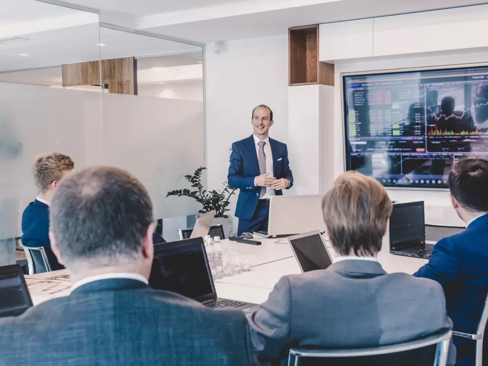 smart-meeting-room-setup