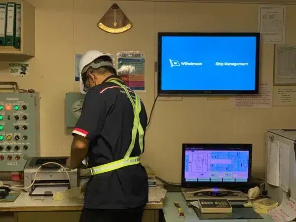 Digital Signage Monitor for Wilhelmsen Straits Challenger 2021- Complete Solutions