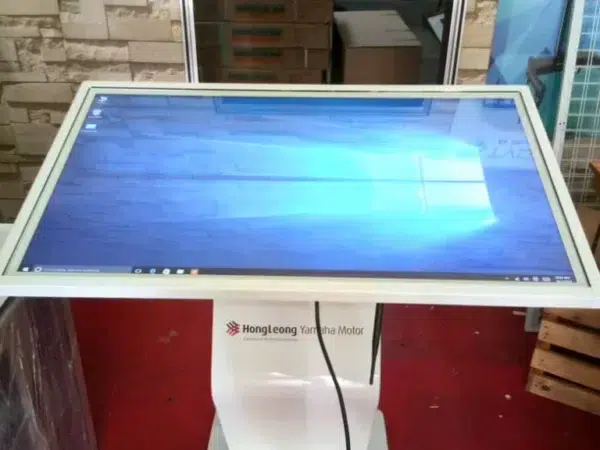 Touchscreen Monitor Kiosk for Yamaha Hong Leong 2019- Complete Solutions